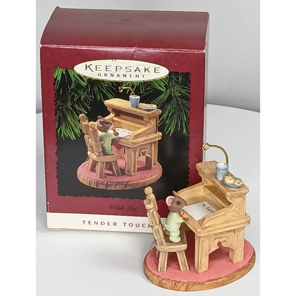 Hallmark Keepsake TENDER TOUCHES WISH LIST Mouse 1995 - Picture 1 of 11
